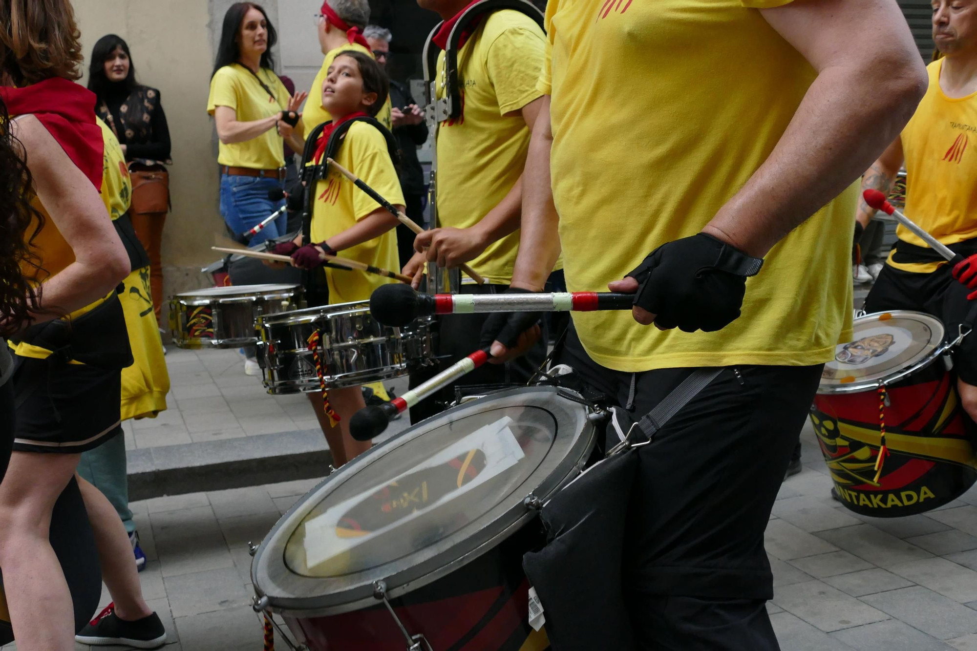 La Tramuntakada Festival Figueres recorre diferents carrers del rovell de l'ou