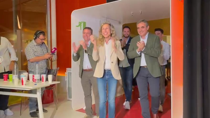 Carme Ferrer celebra el triunfo del PP en las elecciones municipales y autonómicas en Ibiza