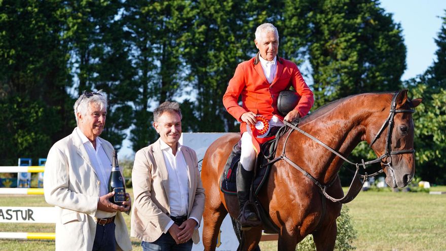 Leonardo Medal se impone en la clausura del CSN de Luanco con «Rey de Gozón»