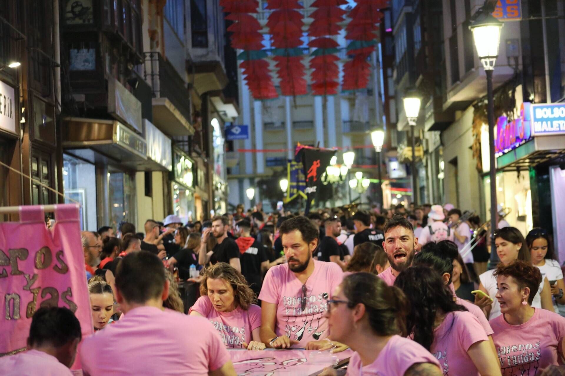 Disfile de peñas de San Pedro 2025 en Zamora
