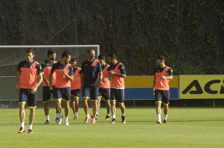 ENTRENAMIENTO DE LA UD LAS PALMAS