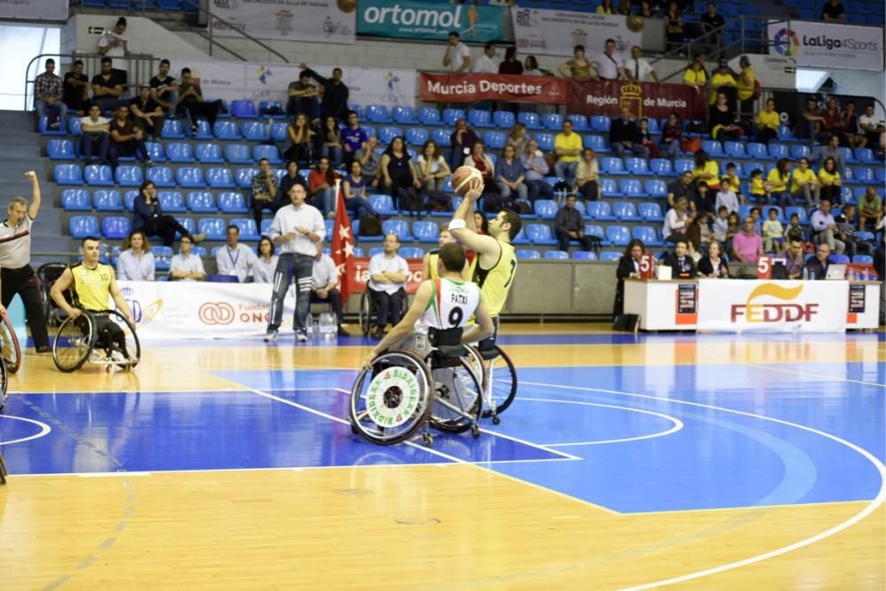 Baloncesto sobre ruedas en el Príncipe de Asturias