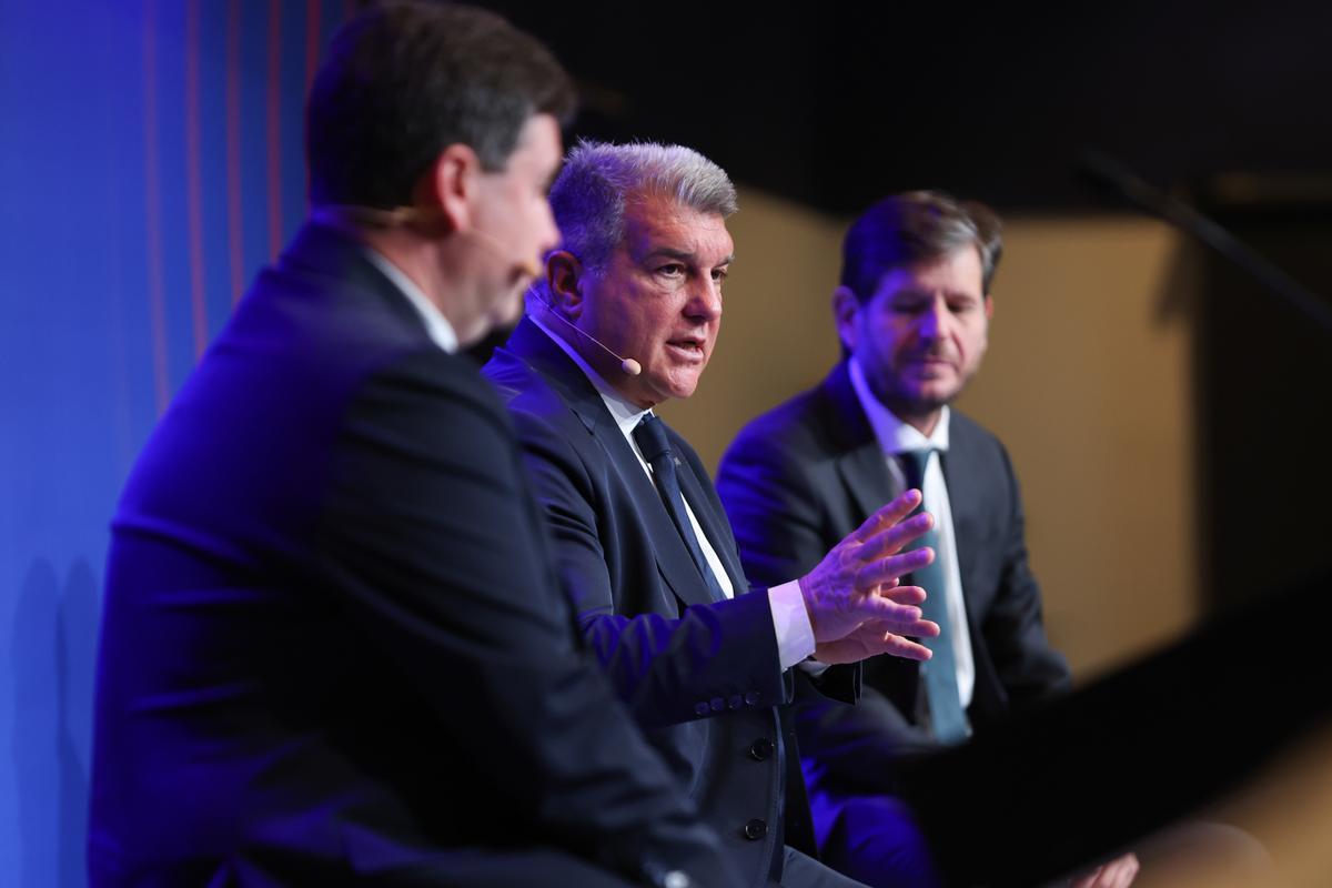 Laporta, durante su comparecencia ante los medios.