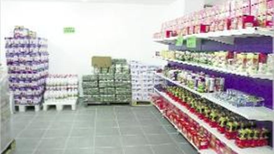 L&#039;interior d&#039;aquest centre de distribució d&#039;aliments de Lloret.