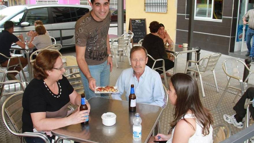 Burriana arranca con muy buen sabor su ruta de la tapa