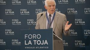 O alto representante e vicepresidente da Comisión Europea, Josep Borrell, intervén durante a primeira xornada do Foro da Toja-Vínculo Atlántico, en Eurostars Gran Hotel A Toja, a 3 de outubro de 2024, na Toja, Pontevedra