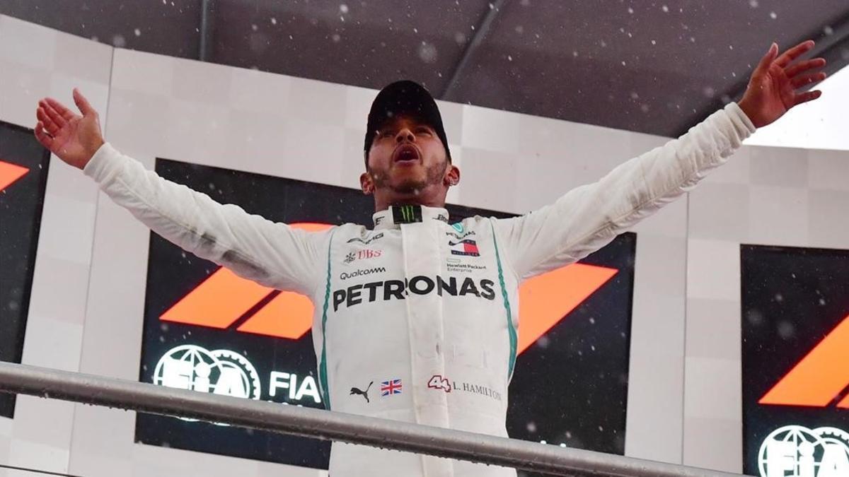 Lewis Hamilton (Mercedes) celebra su mejor triunfo del año en Hockenheim (Alemania).