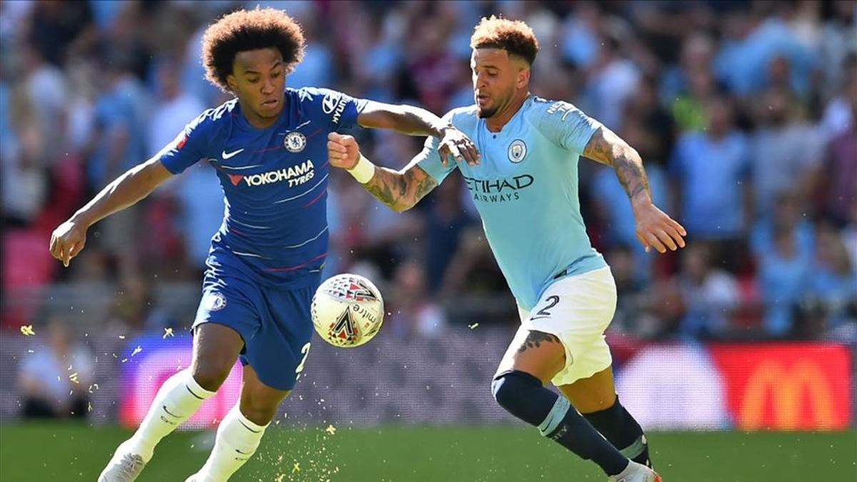 El brasileño Willian, durante la disputa de la Community Shield frente al Manchester city