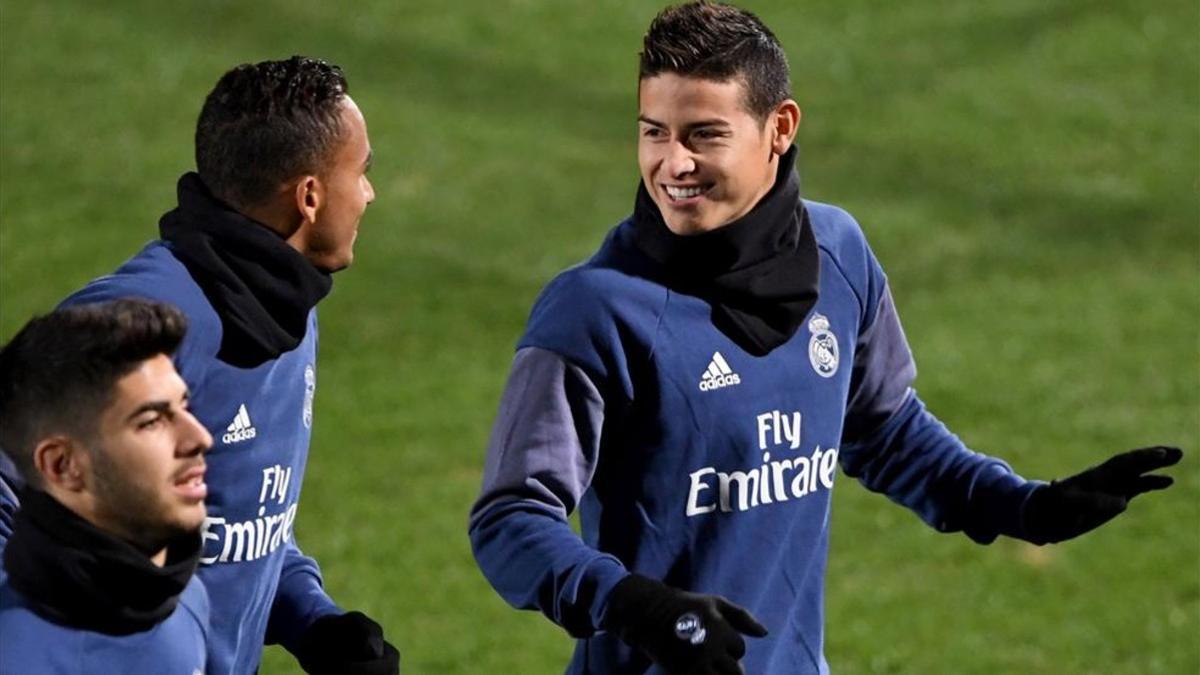 James, durante un entrenamiento con el Real Madrid