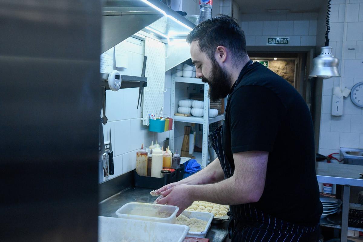 Zamora. Restaurante Cuzeo, cocinero Adrián Asensio. Día internacional de la croqueta