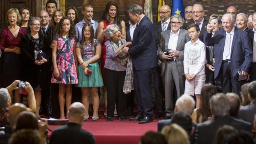 &quot;Somos gente de paz, pero nunca bajaremos los brazos&quot;, clama Puig sobre la &quot;invisibilidad&quot; del problema valenciano