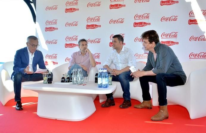 MONUMENTO BARES JAIME URRUTIA MELONERAS COCA COLA