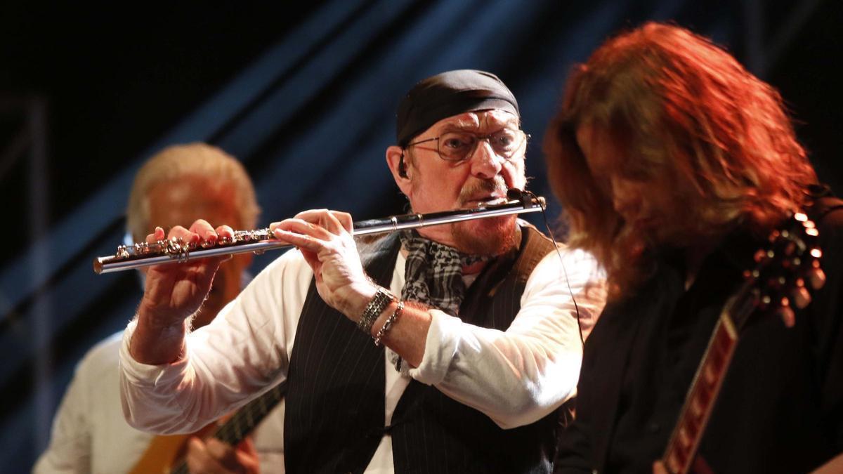 Foto de archivo de Ian Anderson, Jetrho Tull, en el auditorio Mar de Vigo.