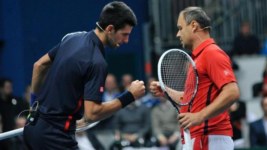 Djokovic corta con su equipo técnico en busca de &quot;la chispa ganadora&quot;