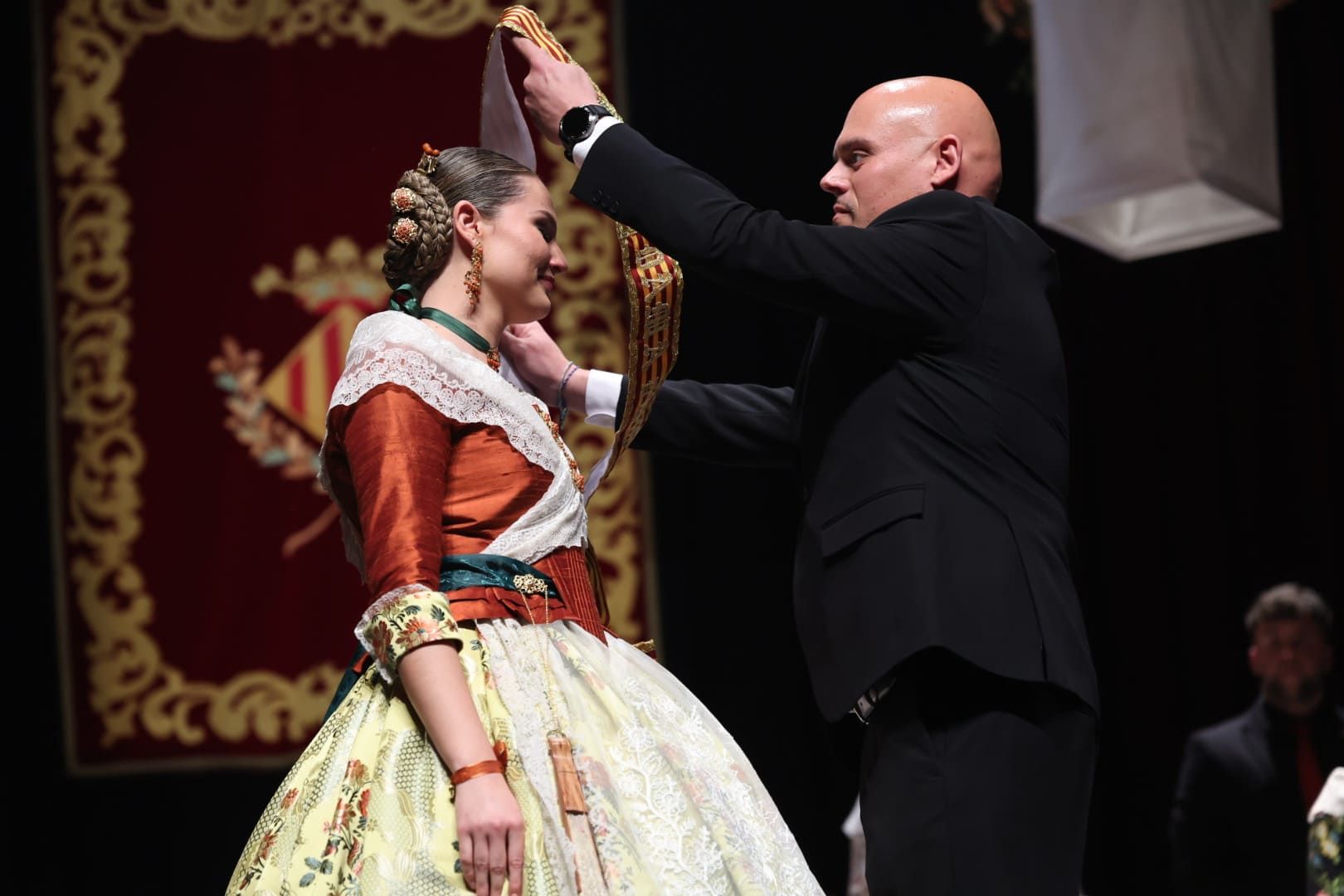 Vila-real proclama a Nadia Alba como su nueva reina de las fiestas