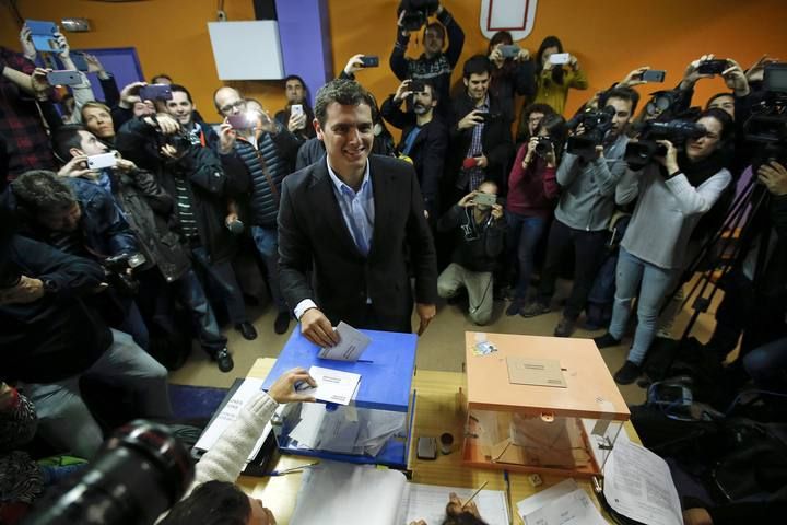 Albert Rivera ha sido el primer candidato en votar