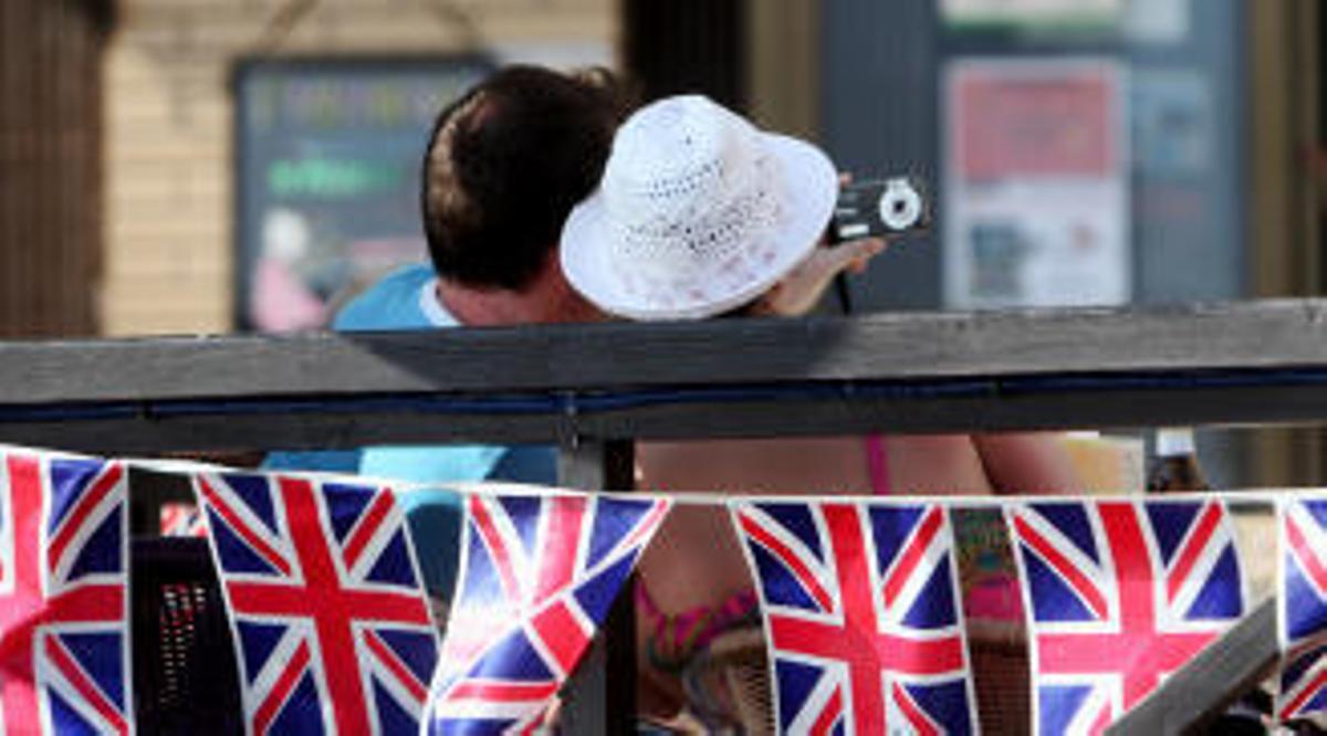 Los hoteleros hacen frente común contra las reclamaciones falsas de los británicos