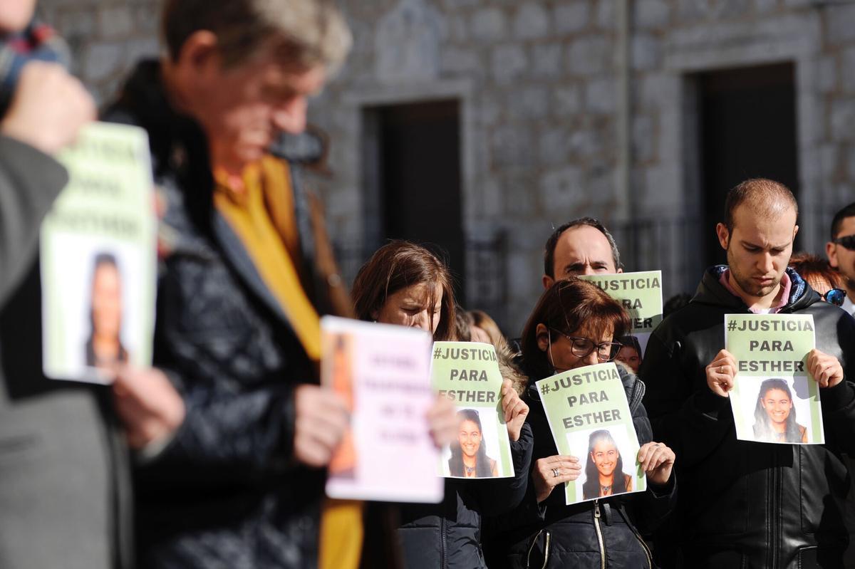 Foto de archivo de 2022 de una concentración para pedir justicia para Esther López.