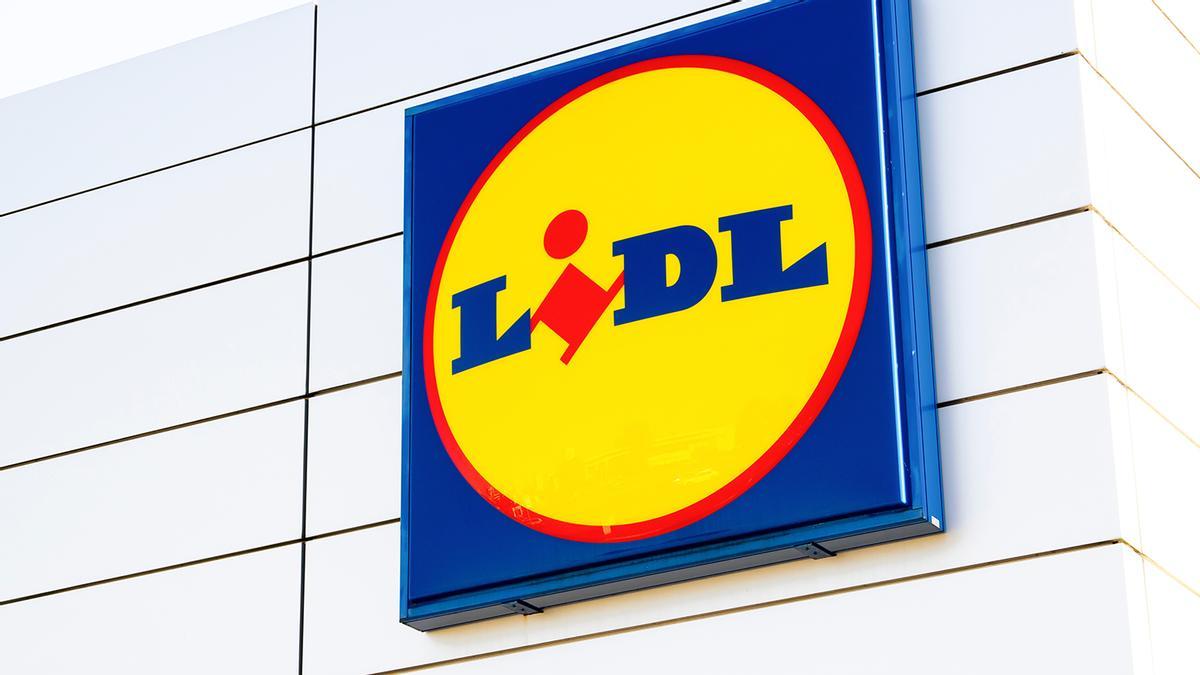 Mañana se esperan colas kilométricas en Lidl para conseguir el portabicicletas de maletero más barato de la semana: 70 euros de descuento solo esta semana y plegable