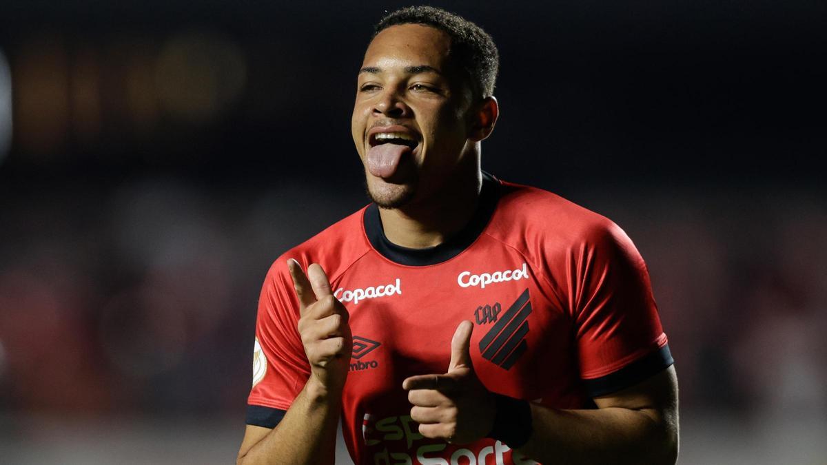 El Barça intentará que Vitor Roque llegue en enero