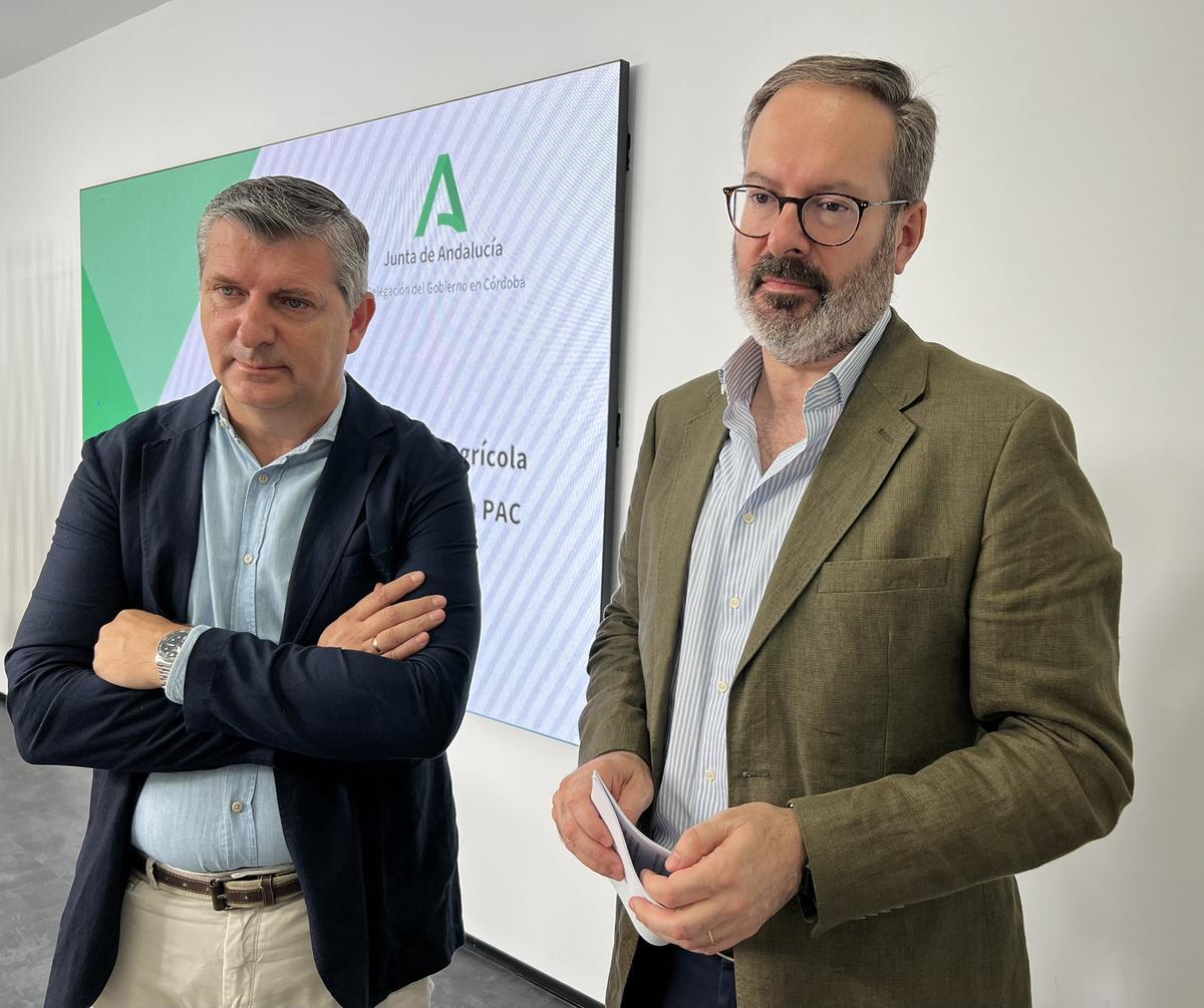 Francisco Acosta y Adolfo Molina, este lunes en su comparecencia en Córdoba.