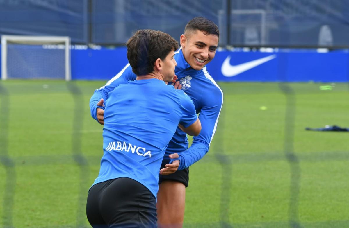 Yeremay se entrena en Abegondo con el Deportivo en medio de la tentativa del Hull City