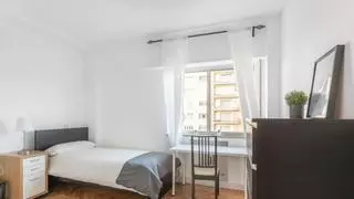 Los inquilinos que viven en un piso compartido destinan el 41% de sus ingresos a pagar su habitación, 477 euros de media