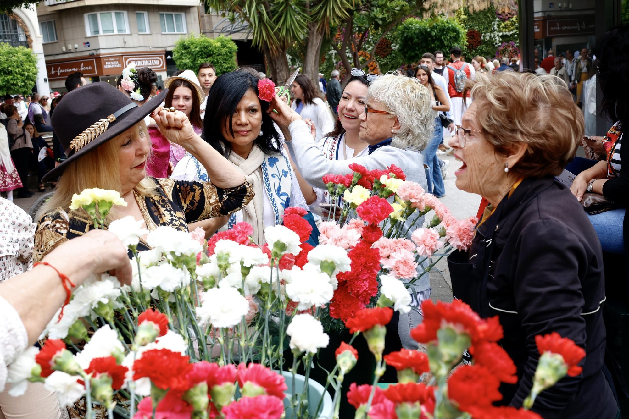 Ambiente en las calles de Murcia durante el Bando de la Huerta