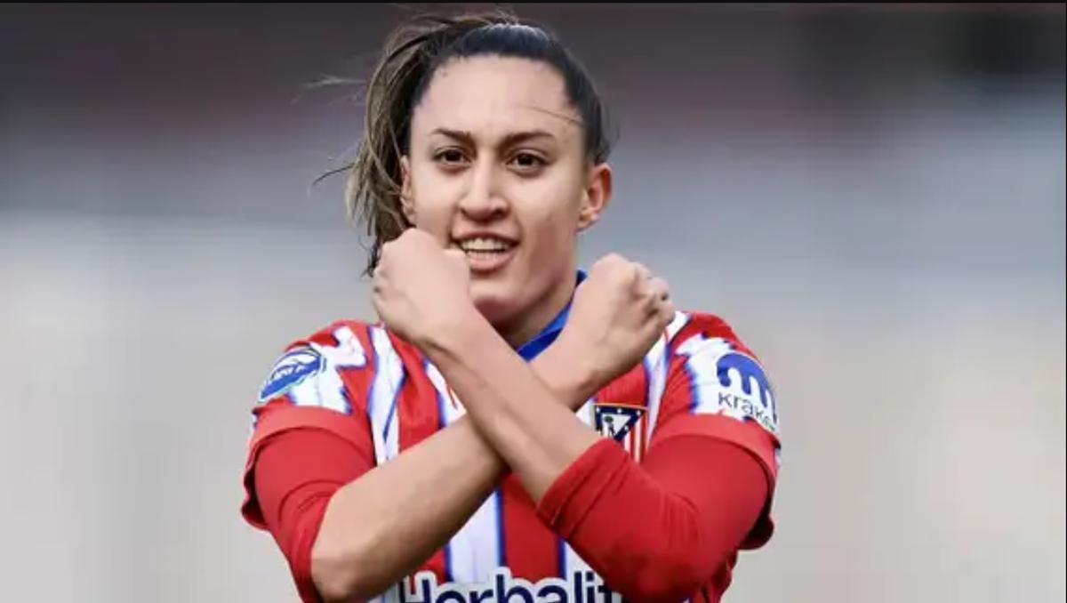 La jugadora de Denia Fiamma Benítez, festeja un gol con el Atlético de Madrid.
