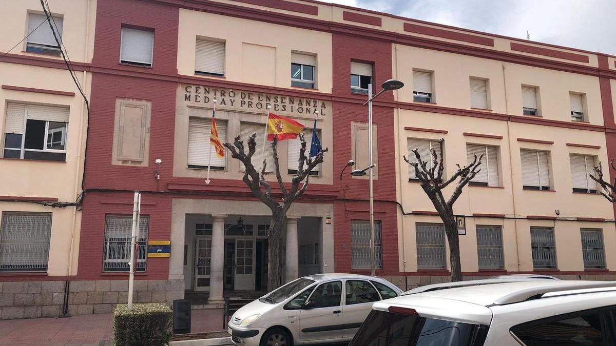 El instituto Botànic Cavanilles es el más antiguo de los tres con los que cuenta la Vall, al ser construido hace 75 años.