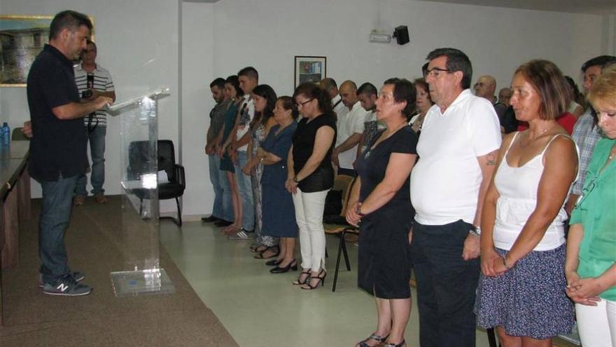 Los pueblos de La Vera rinden un homenaje al alcalde de Guijo