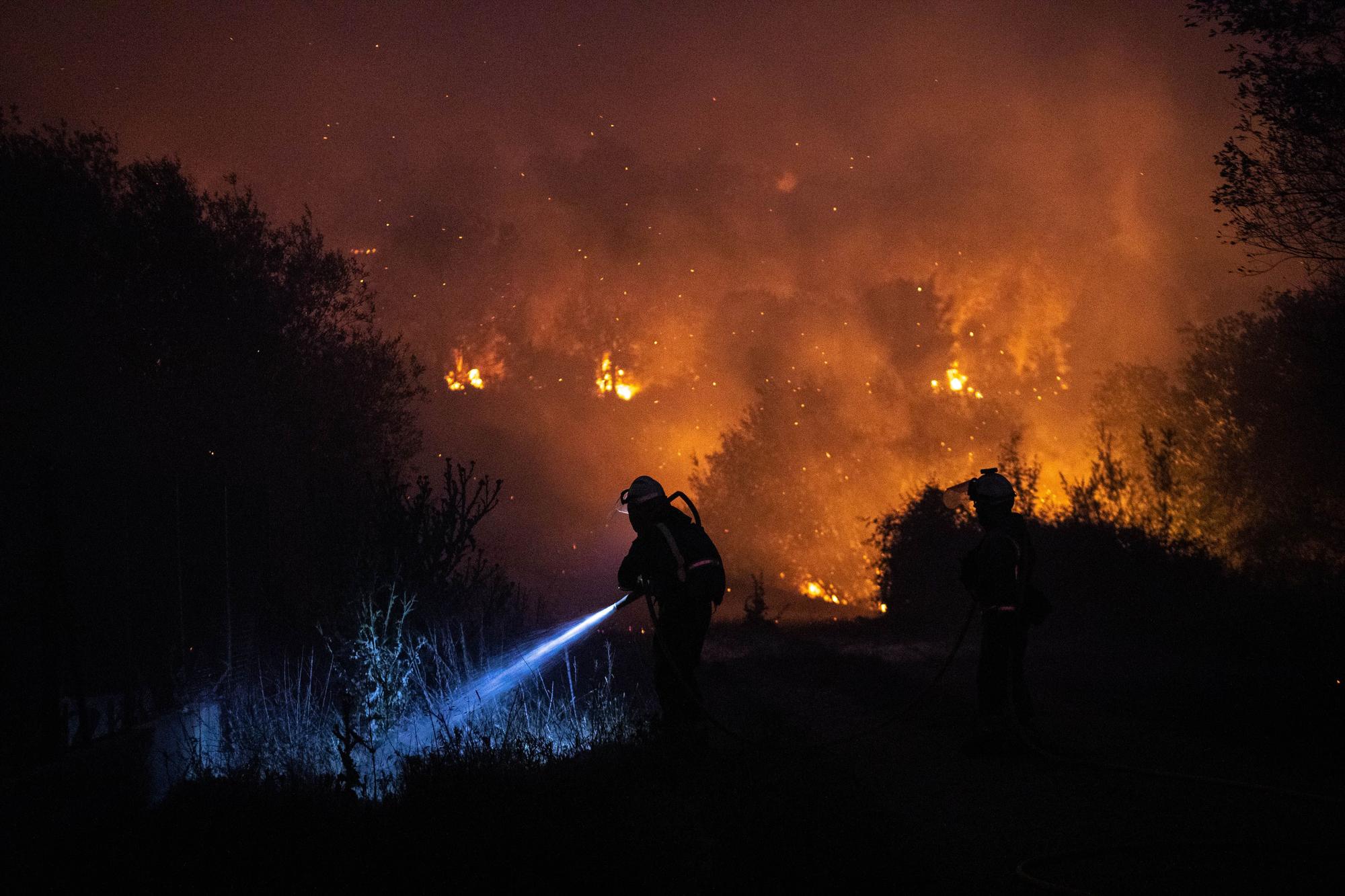 GALERÍA | El incendio de la Sierra de la Culebra, en imágenes