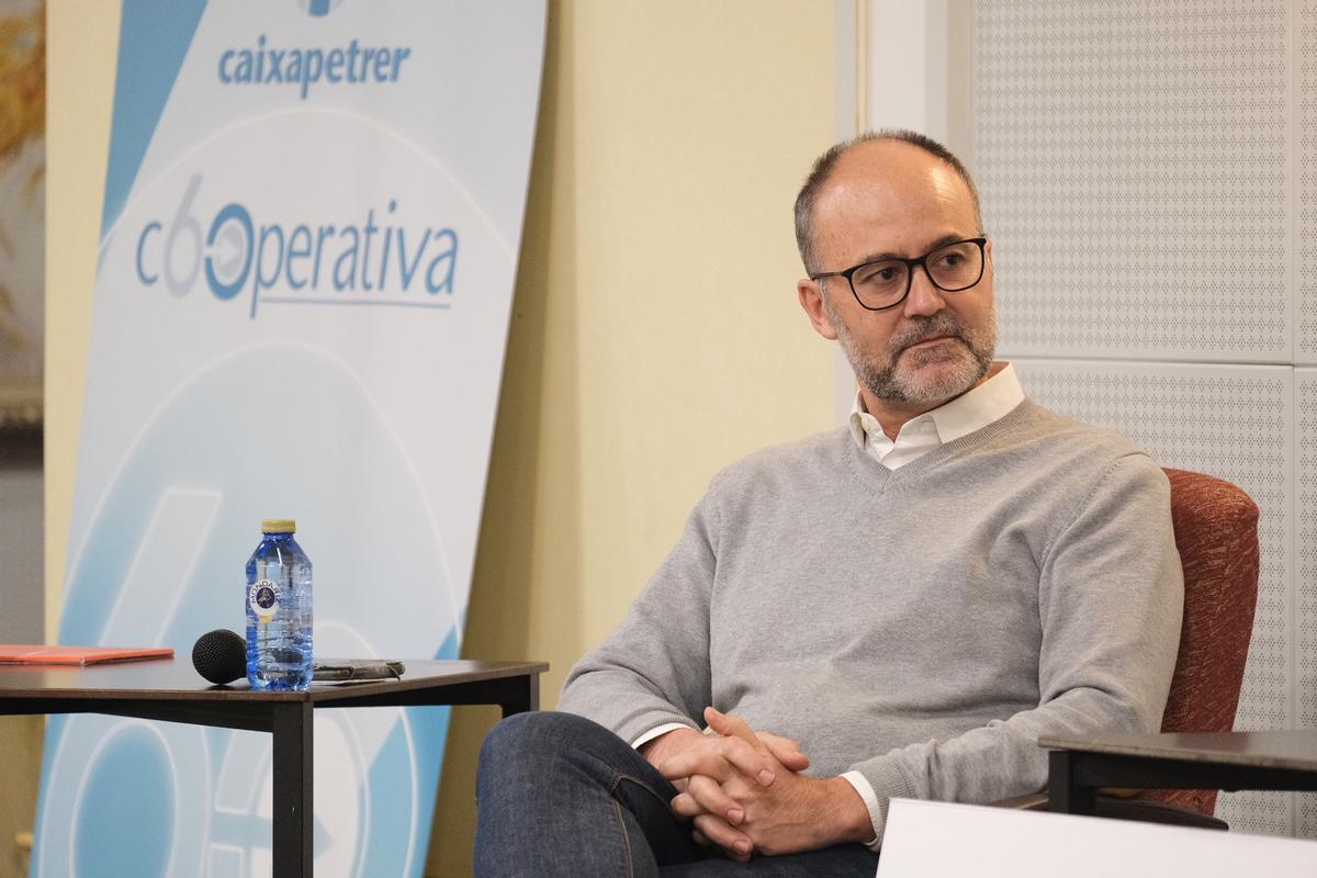 El cronista oficial de Elda, Gabriel Segura.