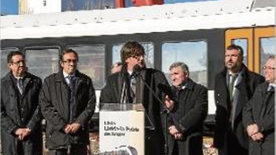 Puigdemont, en l&#039;acte de benvinguda de la línia de la Pobla.