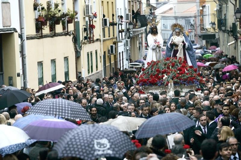 Misa del Alba y traslado del Cautivo