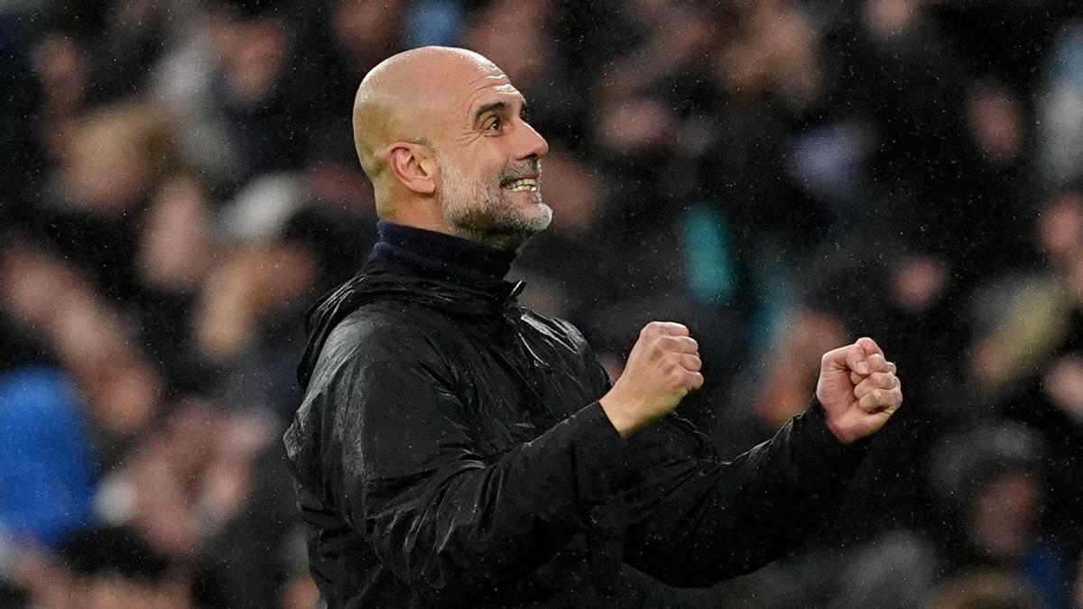 Pep Guardiola celebra el triunfo ante el Crystal Palace