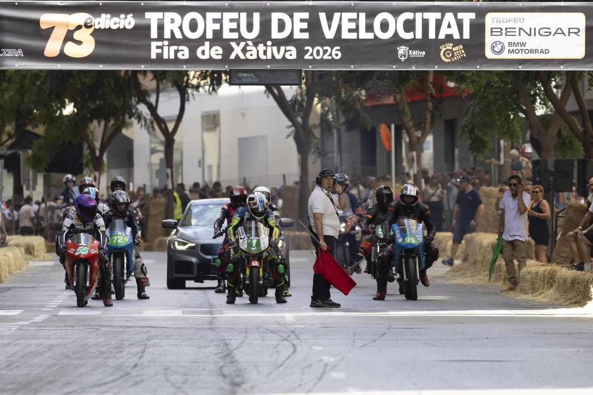 Todas las imágenes de la 73ª edición de la carrera urbana de motos de Xàtiva