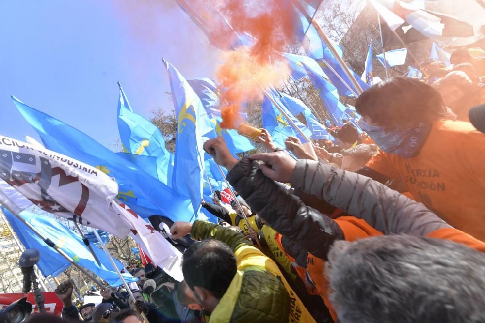 Manifestación de trabajadores de Alcoa en Madrid