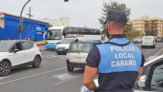 Un policía local acaba multado al agredir a una mujer en Canarias