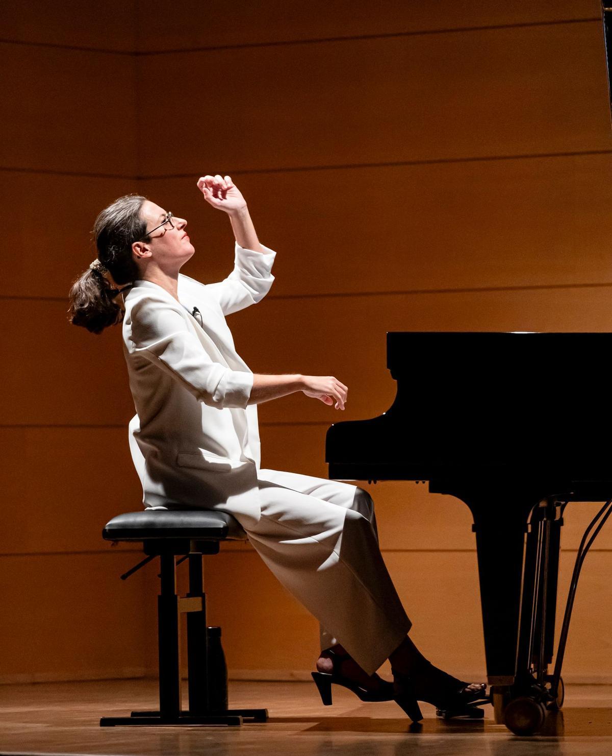 La pianista de Xàbia en un concierto en la Fundación Bancaja de València