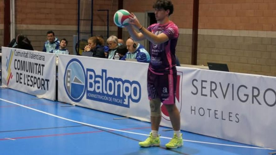El Servigroup Playas de Benidorm renueva al canterano Ramón González