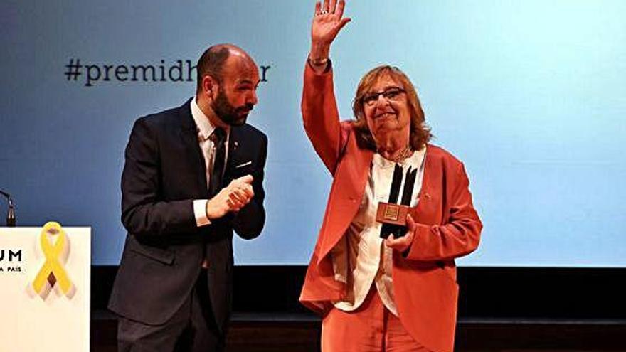 Premi d&#039;Honor de les Lletres Catalanes Pessarrodona rep el guardó