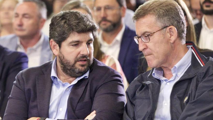 Miras se ve las caras con Feijóo ante la amenaza de repetición electoral en la Región de Murcia