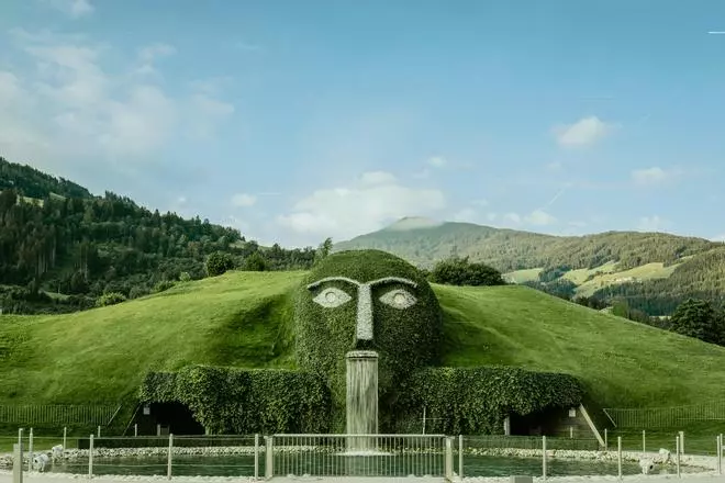 El único parque del mundo adornado con más de 800.000 cristales Swarovski
