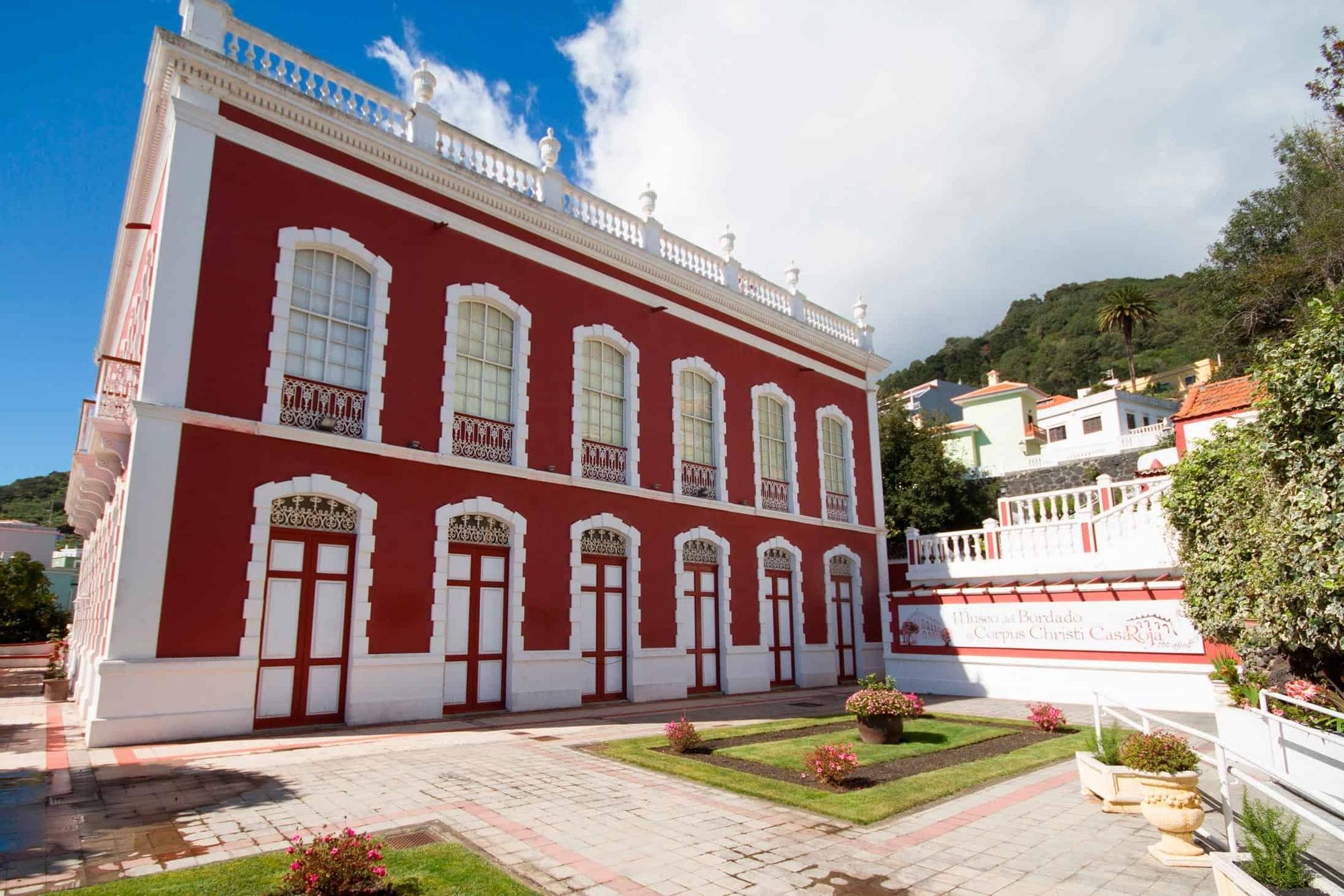 La famosa Casa Roja de Villa de Mazo