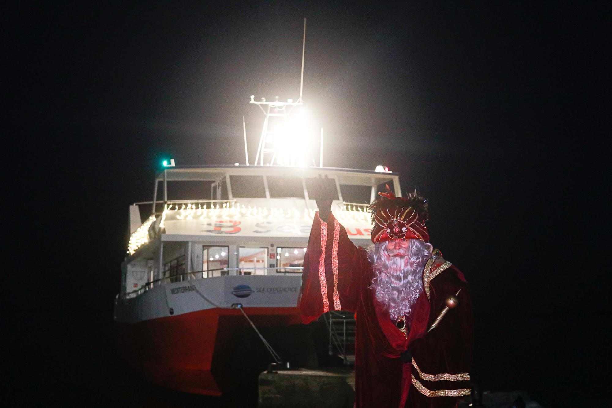 Mira aquí todas las fotos de los Reyes Magos en Ibiza