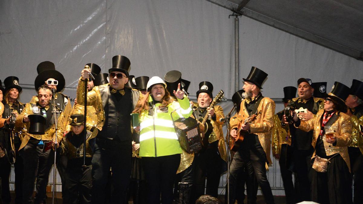 Al sol del Carnaval de Cangas
