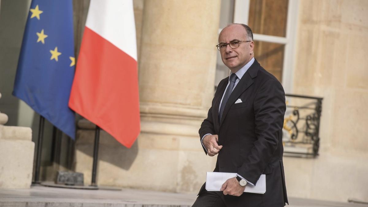 Bertrand Cazeneuve, a las puertas del Elíseo, el pasado verano.