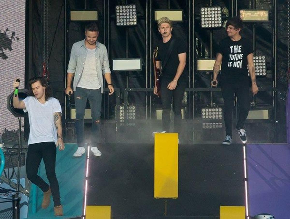 Harry Styles, Liam Payne, Niall Horan y Louis Tomlinson saltan al escenario de Gotemburgo