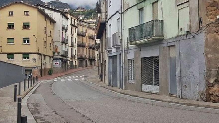 Una dona gran ferida greu a Berga després de ser atropellada per una menor amb un patinet